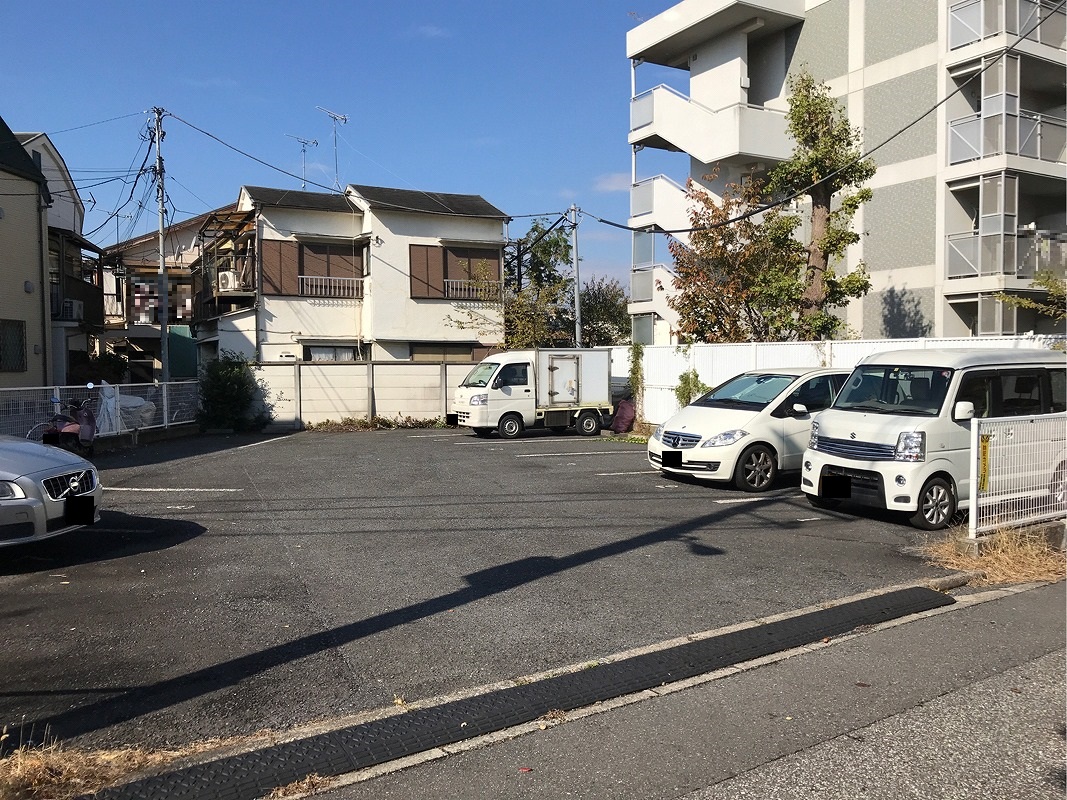 北区滝野川４丁目　月極駐車場